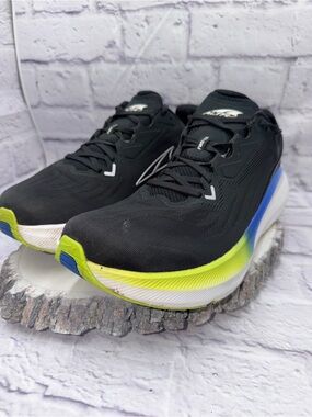 Altra FWD VIA Mens Size 12 Black Running Shoes Max Cushion